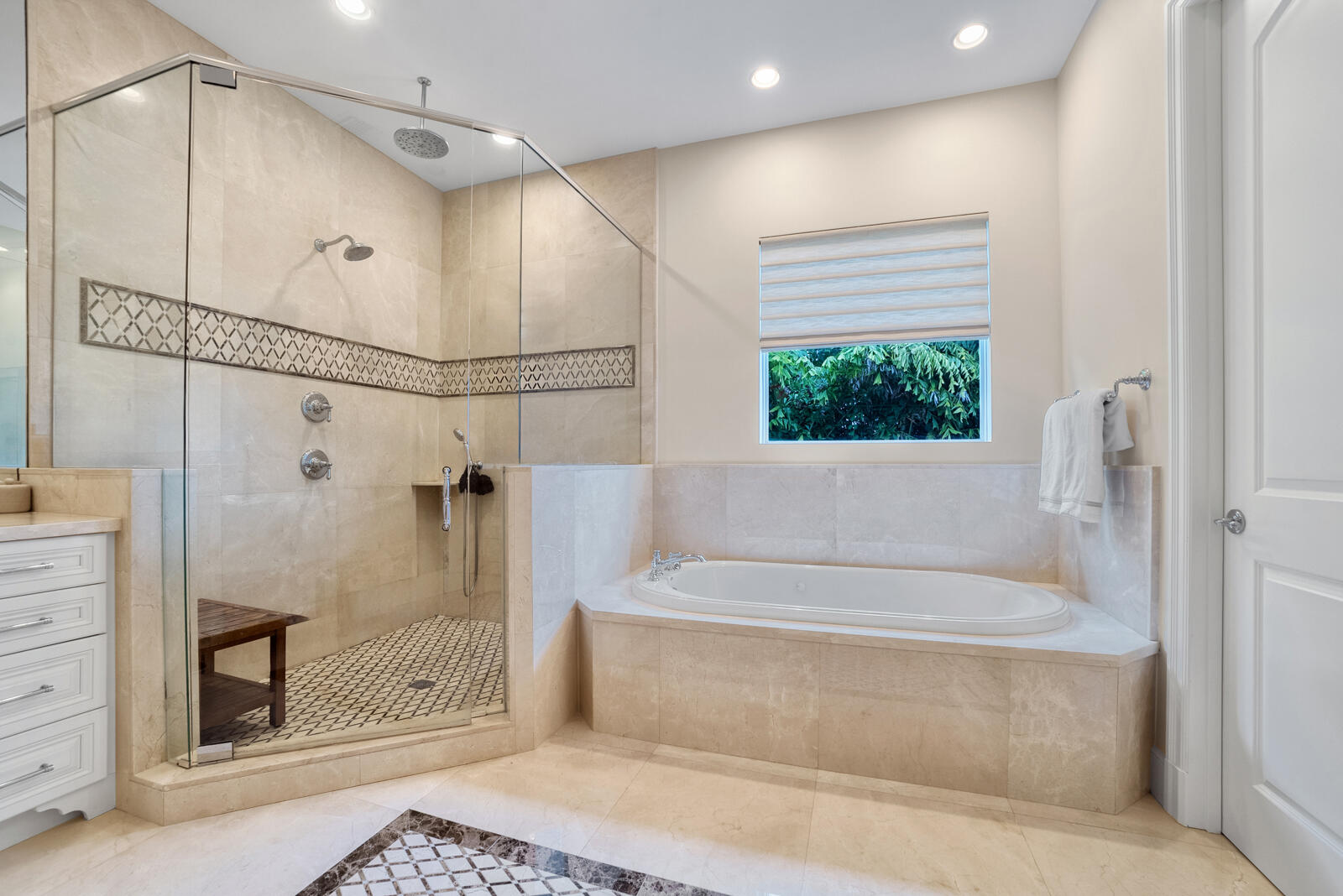 EDMOR ESTATES - Residential