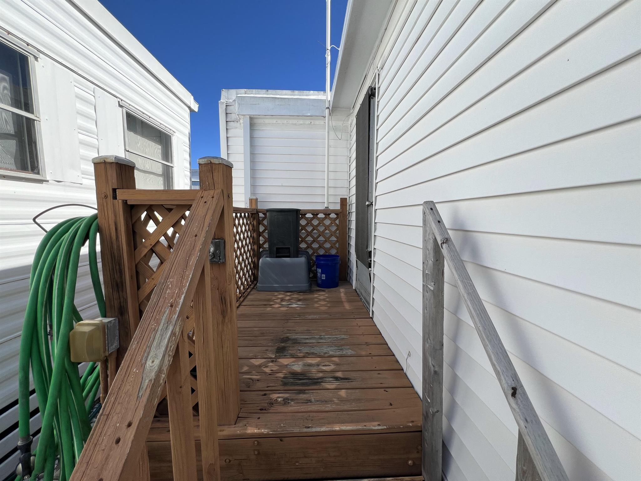 BRINY BREEZES INC - Residential