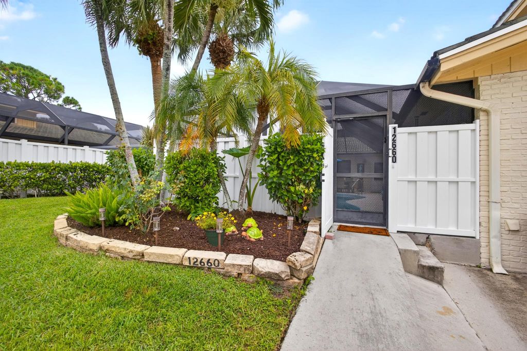 Photo of 12660 Woodmill Drive, Palm Beach Gardens, FL 33418 (MLS # R11125276)