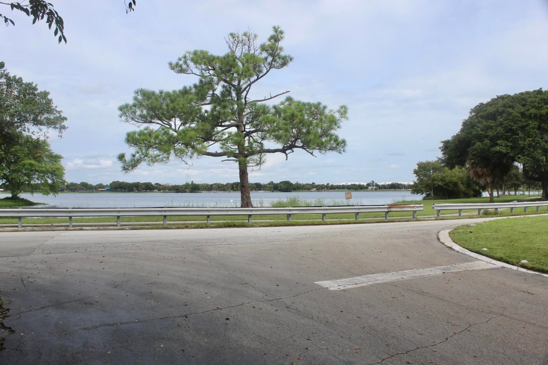 2440 Lake Osborne Drive 105
