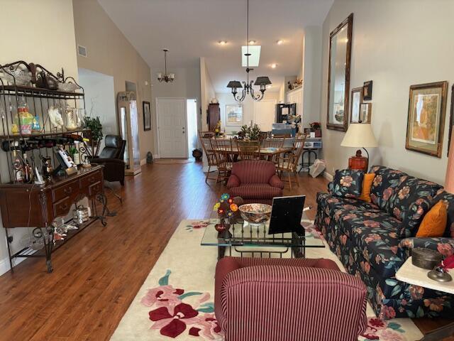 CORAL LAKES V - Residential Lease