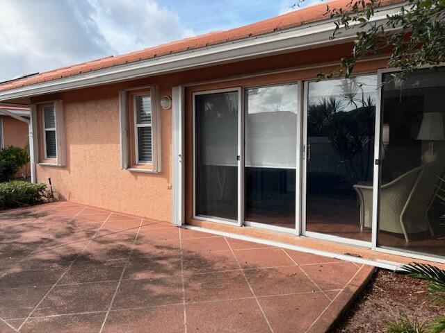 CORAL LAKES V - Residential Lease