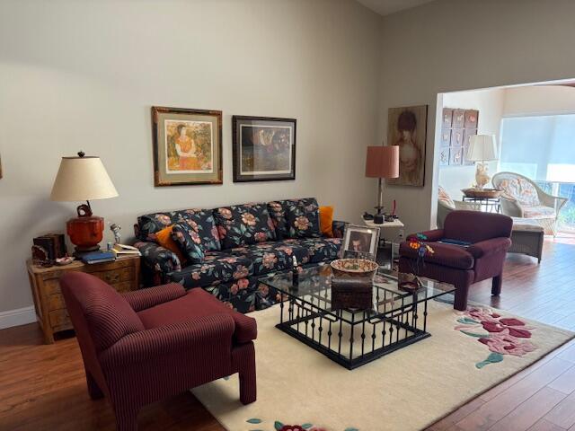 CORAL LAKES V - Residential Lease