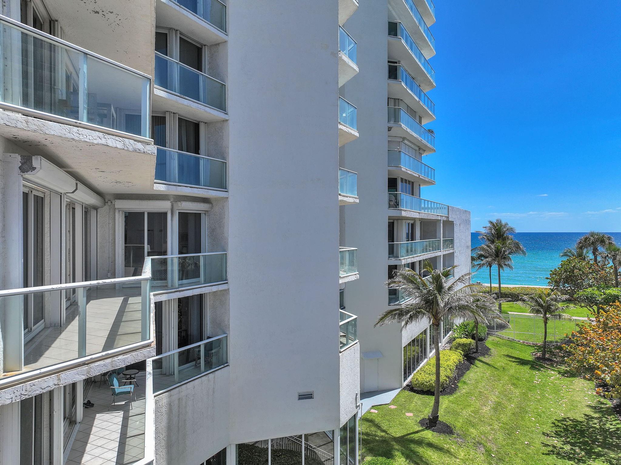 16445 Collins Ave 328