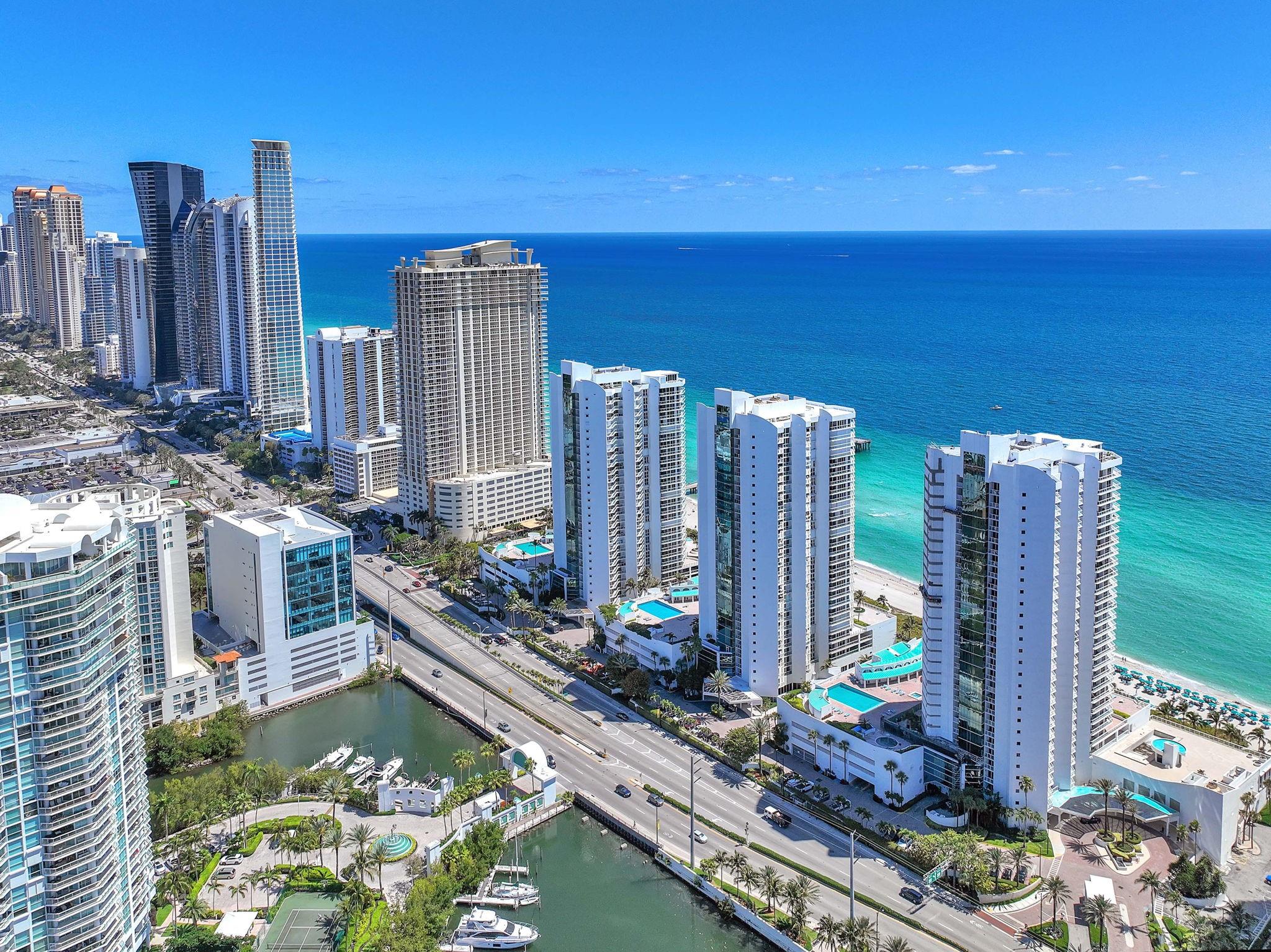16445 Collins Ave 328