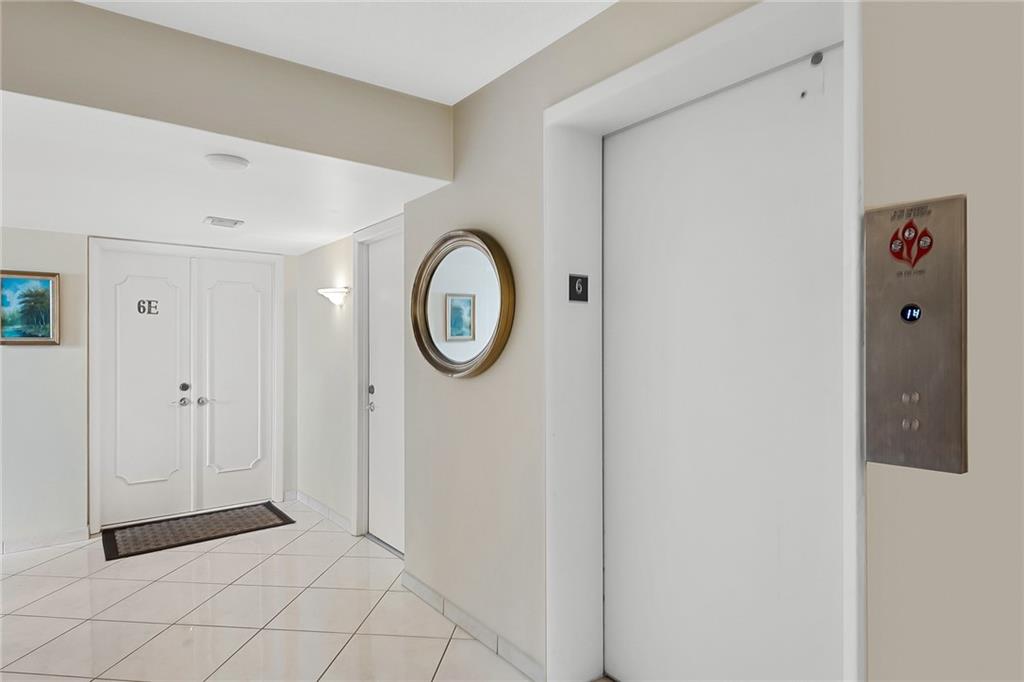 Plaza South - Residential