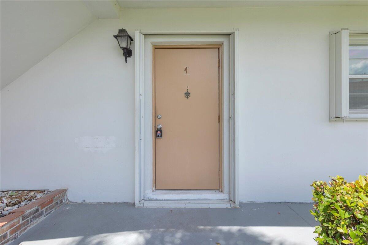 KINGSWOOD CONDO - Residential