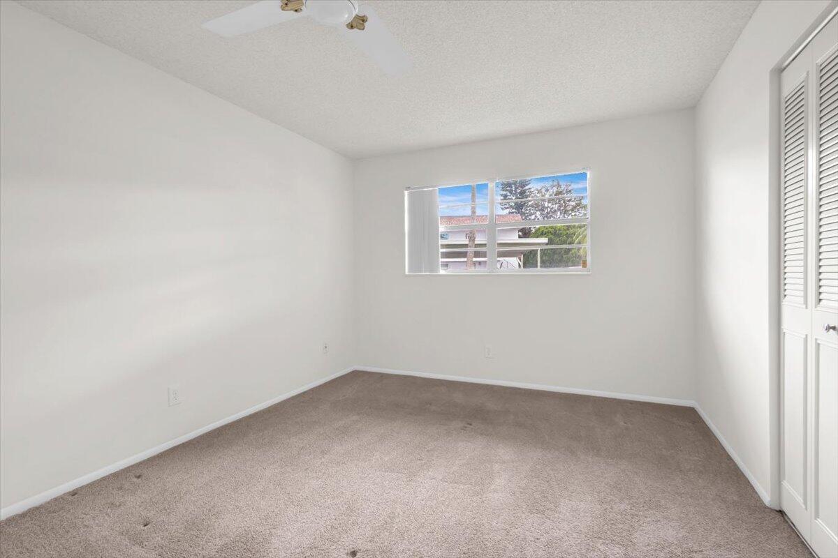 KINGSWOOD CONDO - Residential