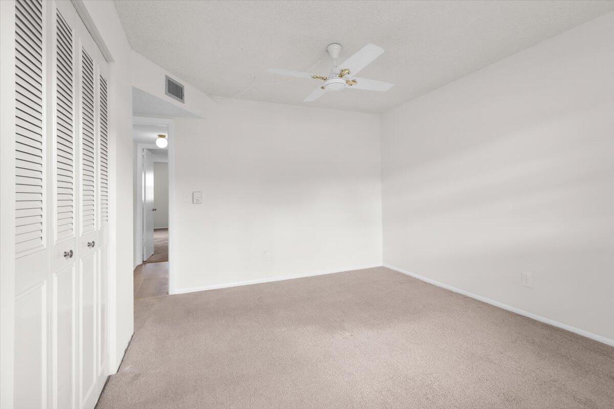 KINGSWOOD CONDO - Residential