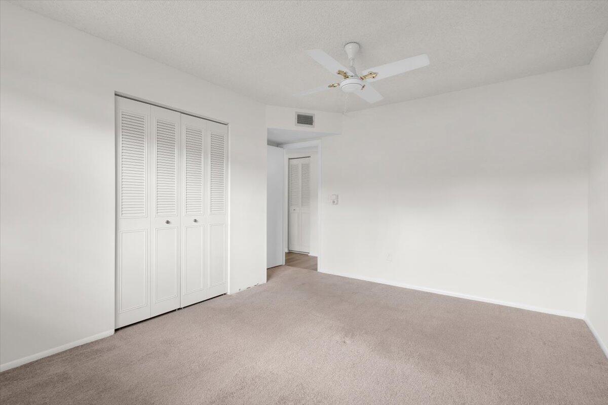 KINGSWOOD CONDO - Residential