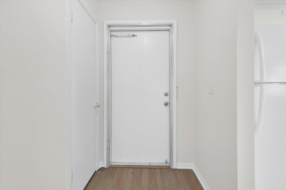 KINGSWOOD CONDO - Residential