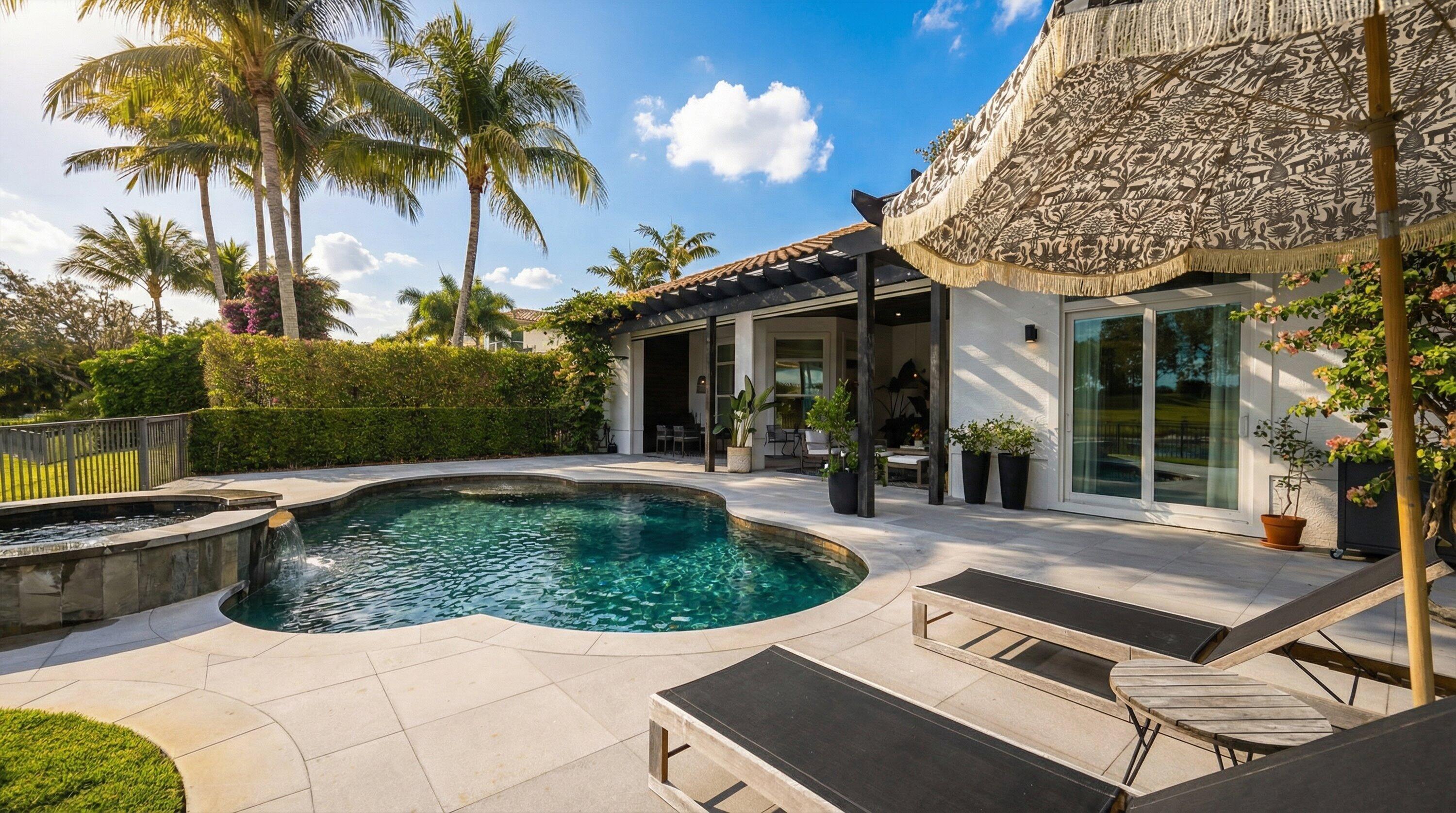 HUNTERS CHASE OF PALM BEACH POLO & COUNTRY CLUB - Residential