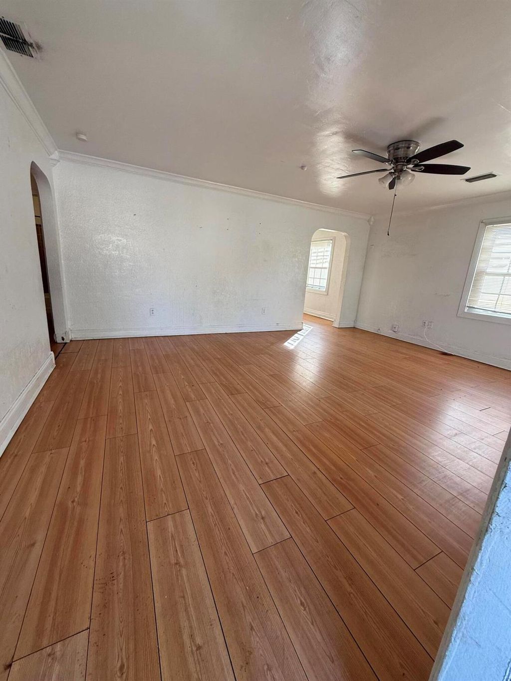 Photo of 716 S Pine Street, Lake Worth Beach, FL 33460 (MLS # R11147096)