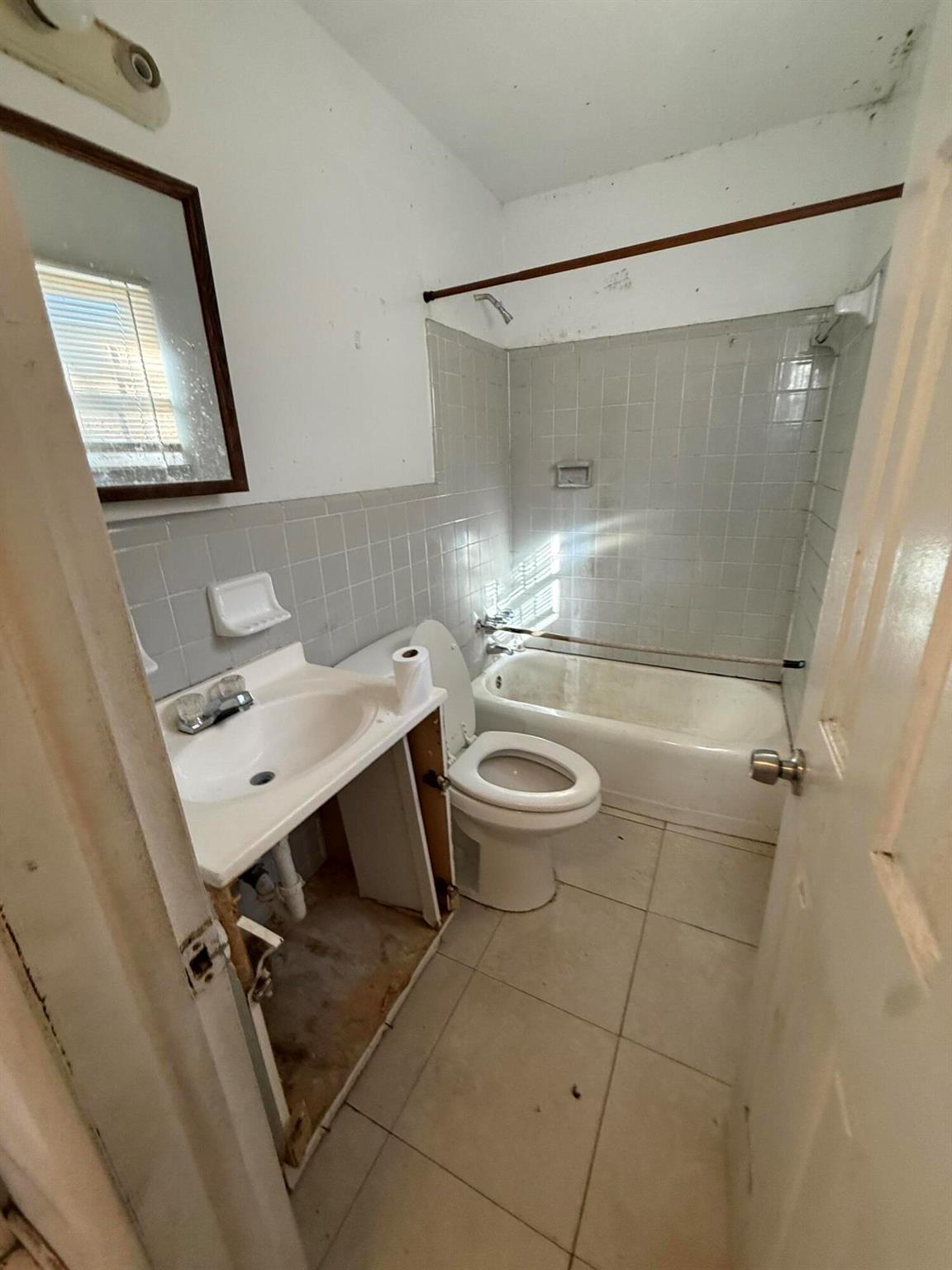 LAKEVIEW HEIGHTS ADD 3 - Residential