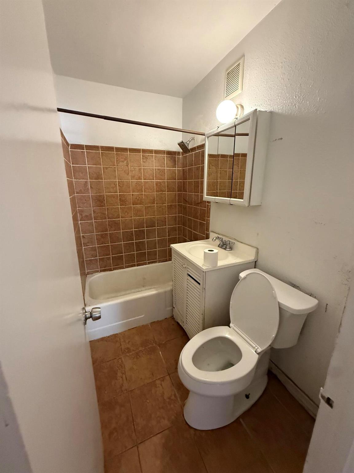 LAKEVIEW HEIGHTS ADD 3 - Residential