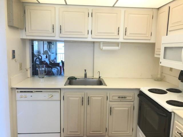 WYNMOOR VILLAGE - Residential