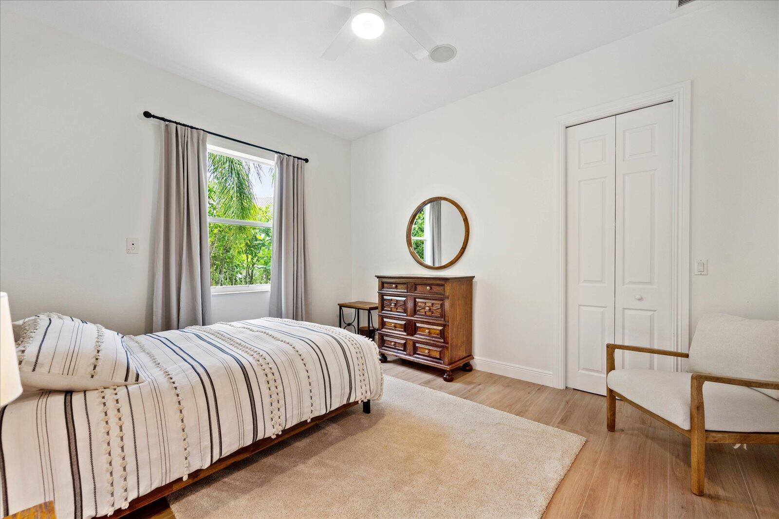 EQUESTRIAN CLUB - Residential