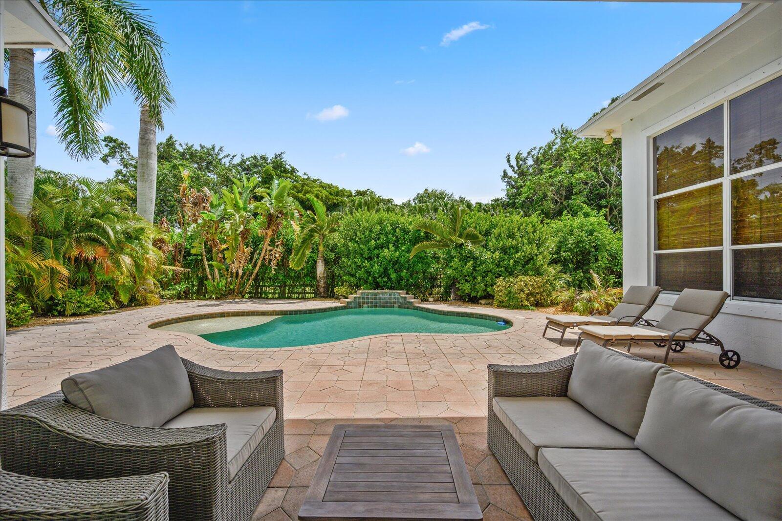 EQUESTRIAN CLUB - Residential