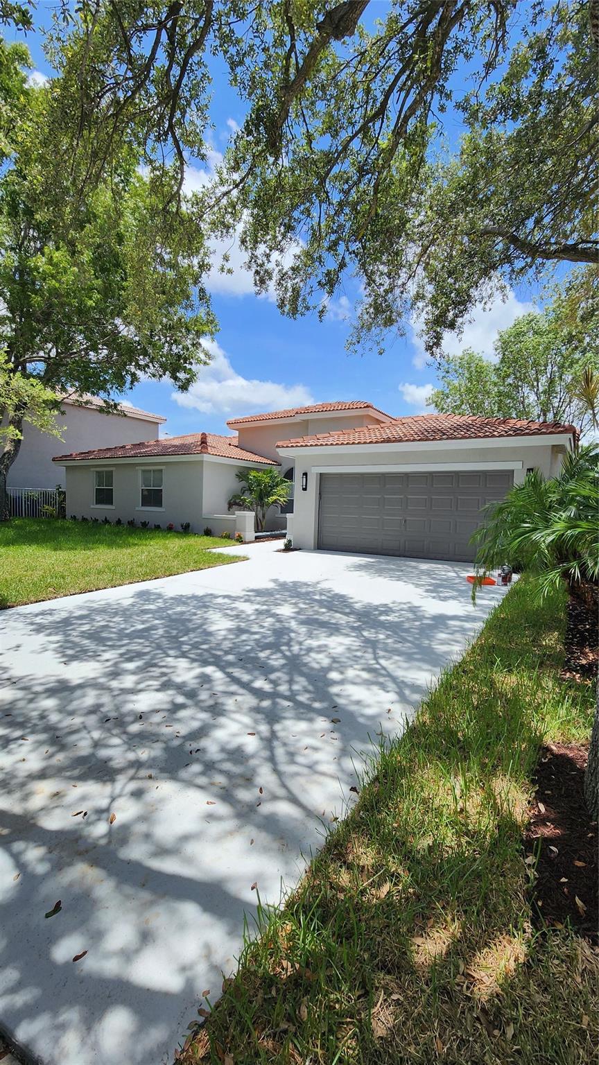 4387 NW 42nd Ter