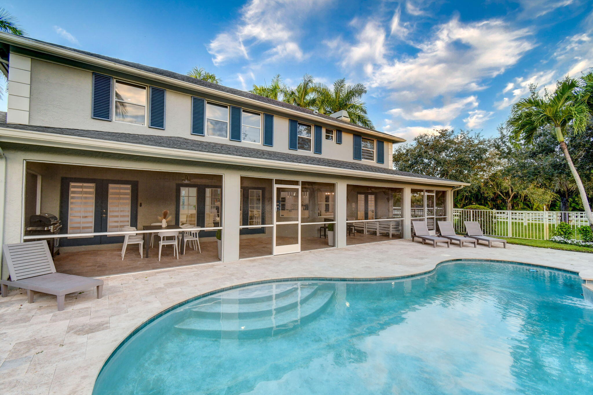 PADDOCK PARK 2 OF WELLINGTON - Residential