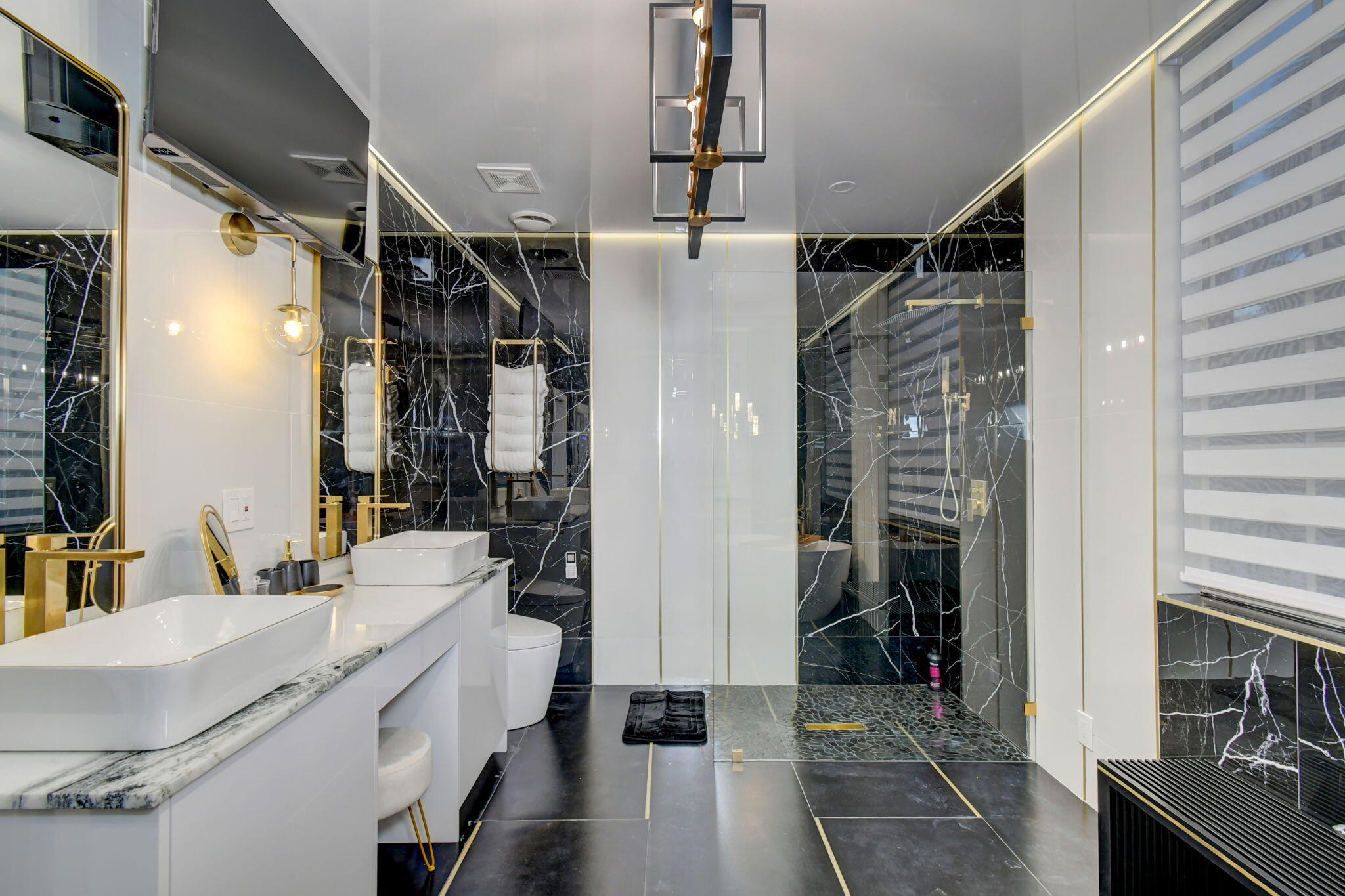 PADDOCK PARK 2 OF WELLINGTON - Residential