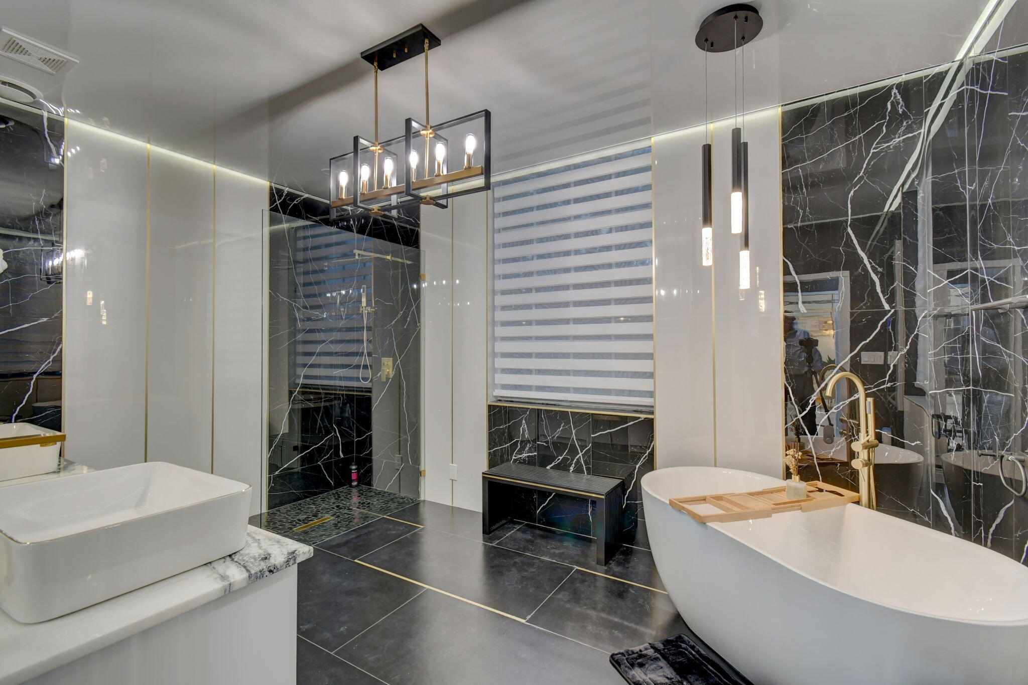 PADDOCK PARK 2 OF WELLINGTON - Residential