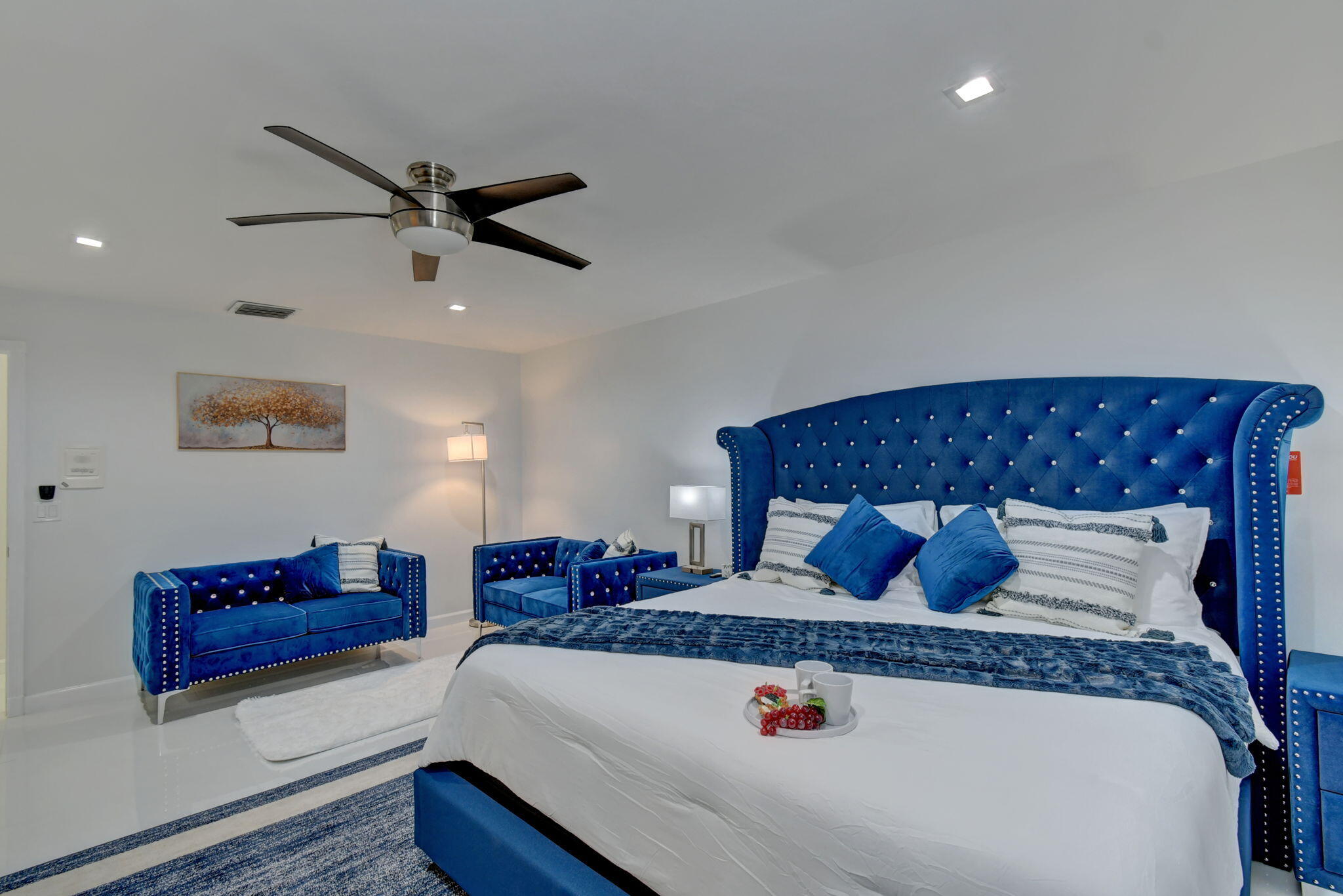 PADDOCK PARK 2 OF WELLINGTON - Residential