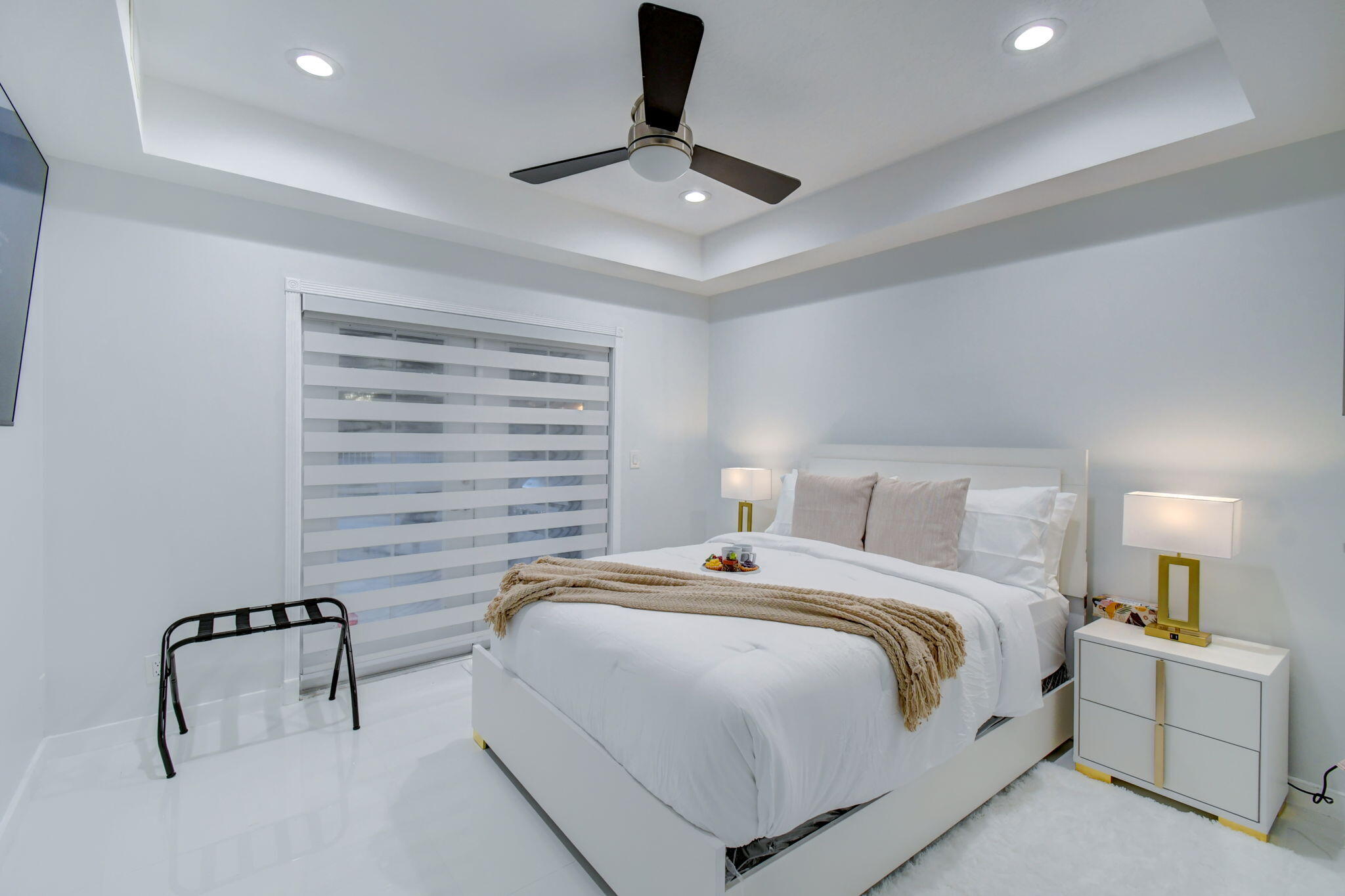 PADDOCK PARK 2 OF WELLINGTON - Residential