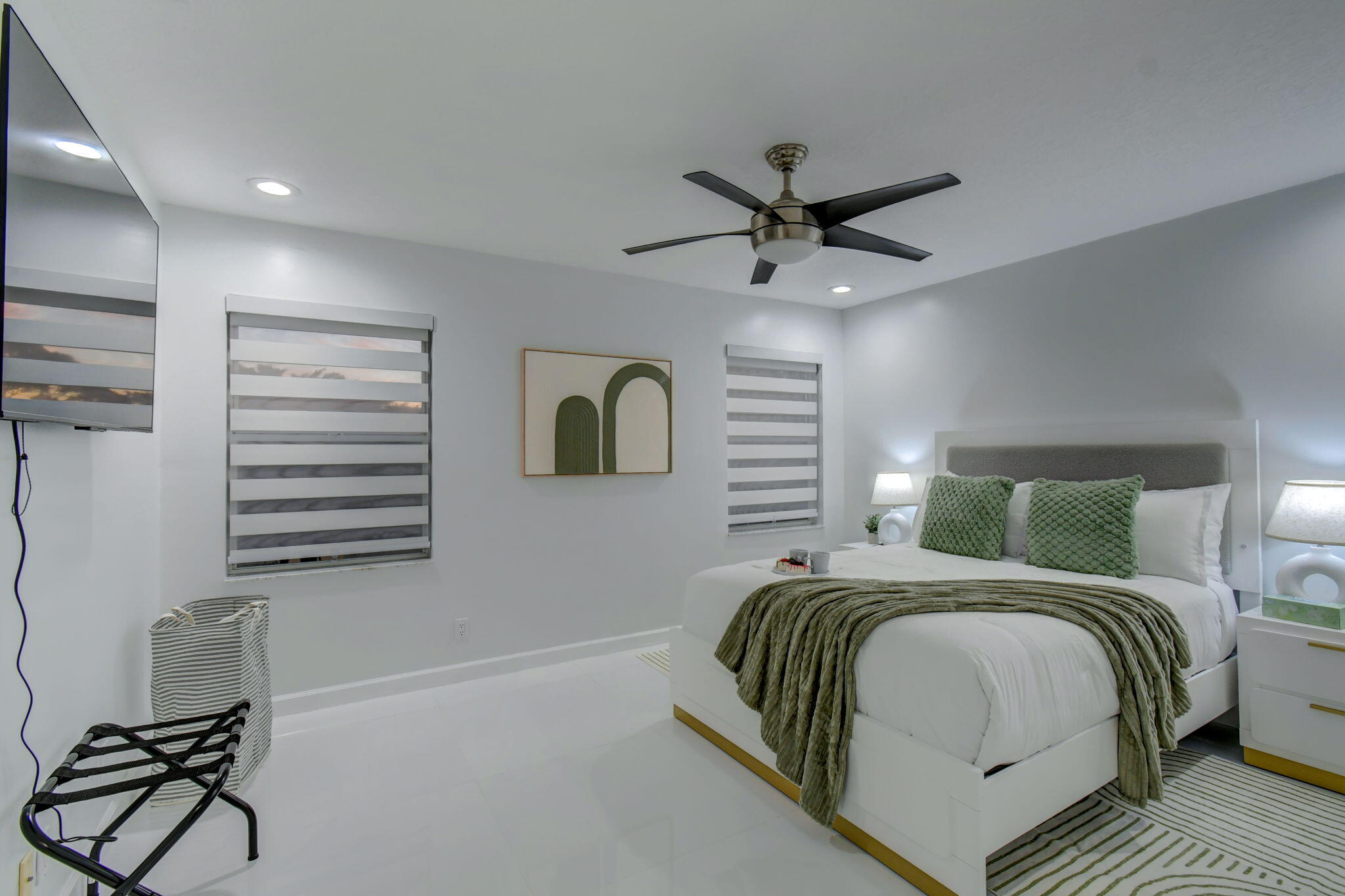 PADDOCK PARK 2 OF WELLINGTON - Residential