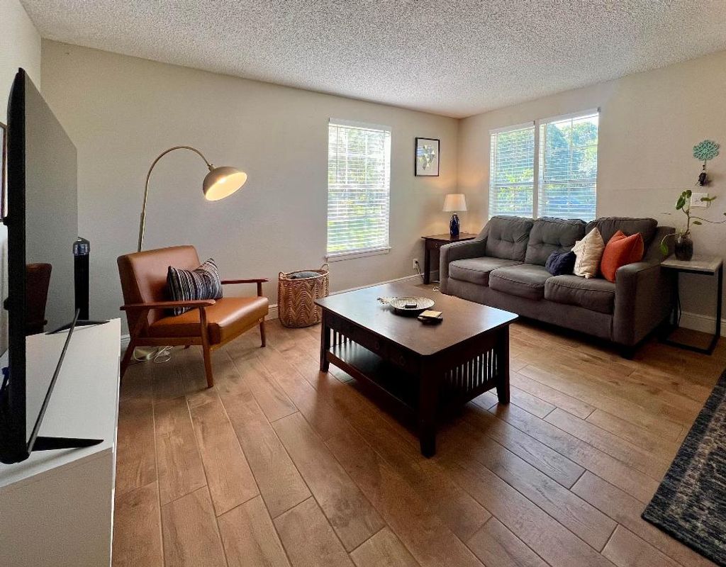 Photo of 201 Georgian Park Drive, Jupiter, FL 33458 (MLS # R10994632)