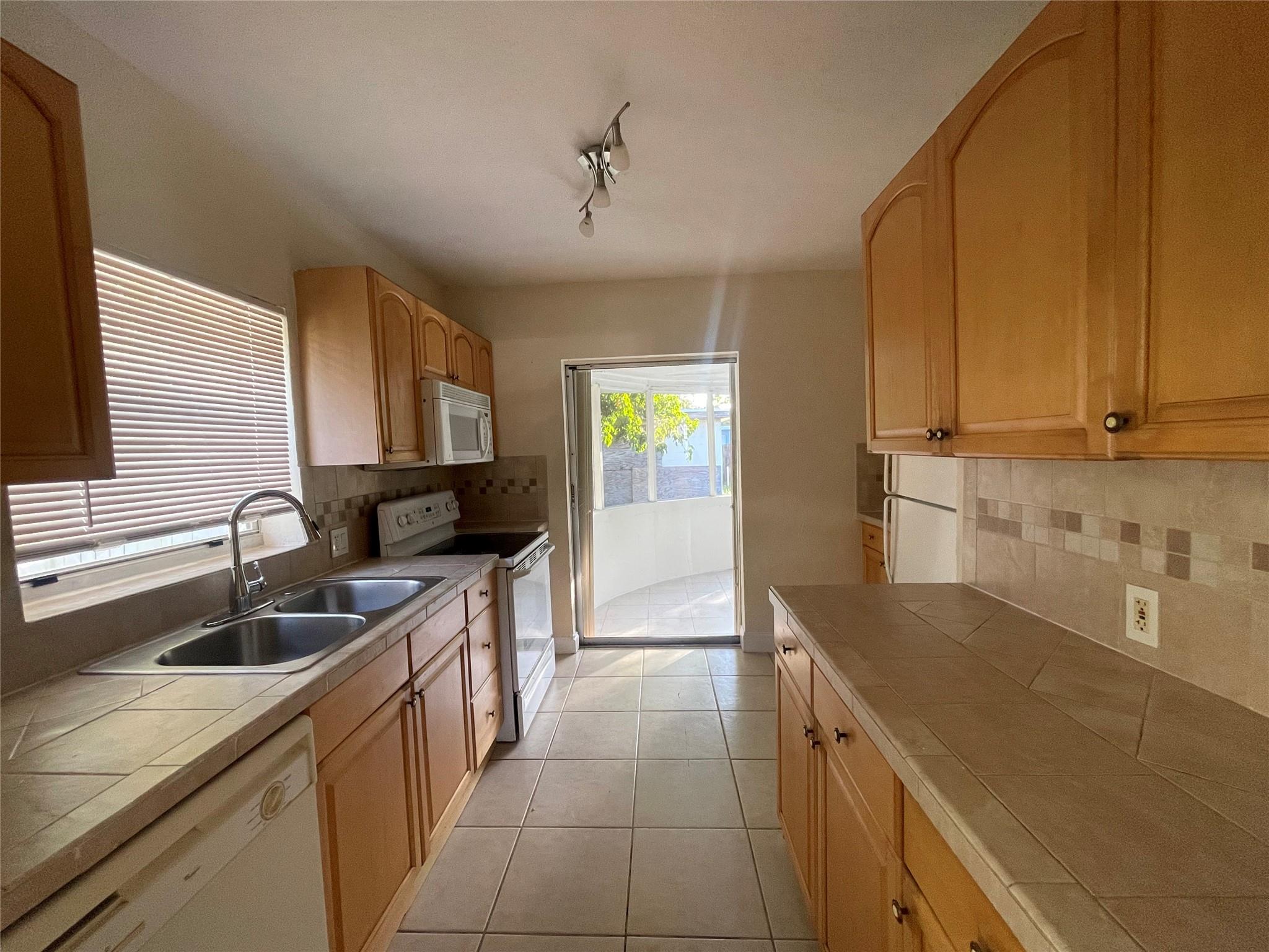 Progresso 2-18 D - Residential Lease