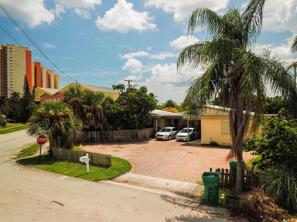 Photo of 201 E 30th Street, Riviera Beach, FL 33404 (MLS # R10746953)