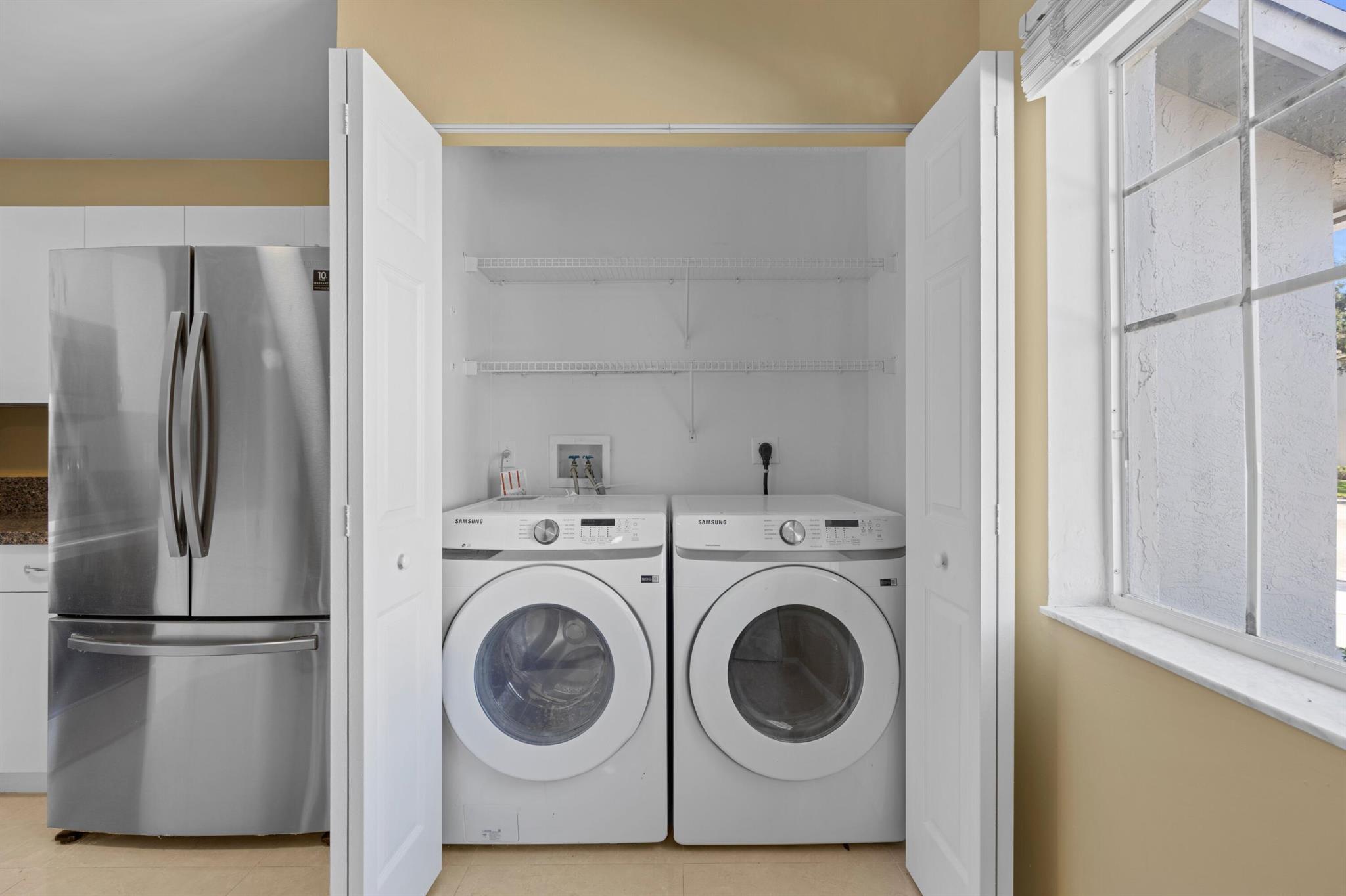 OLYMPIA & YORK RESIDENTIA - Residential Lease