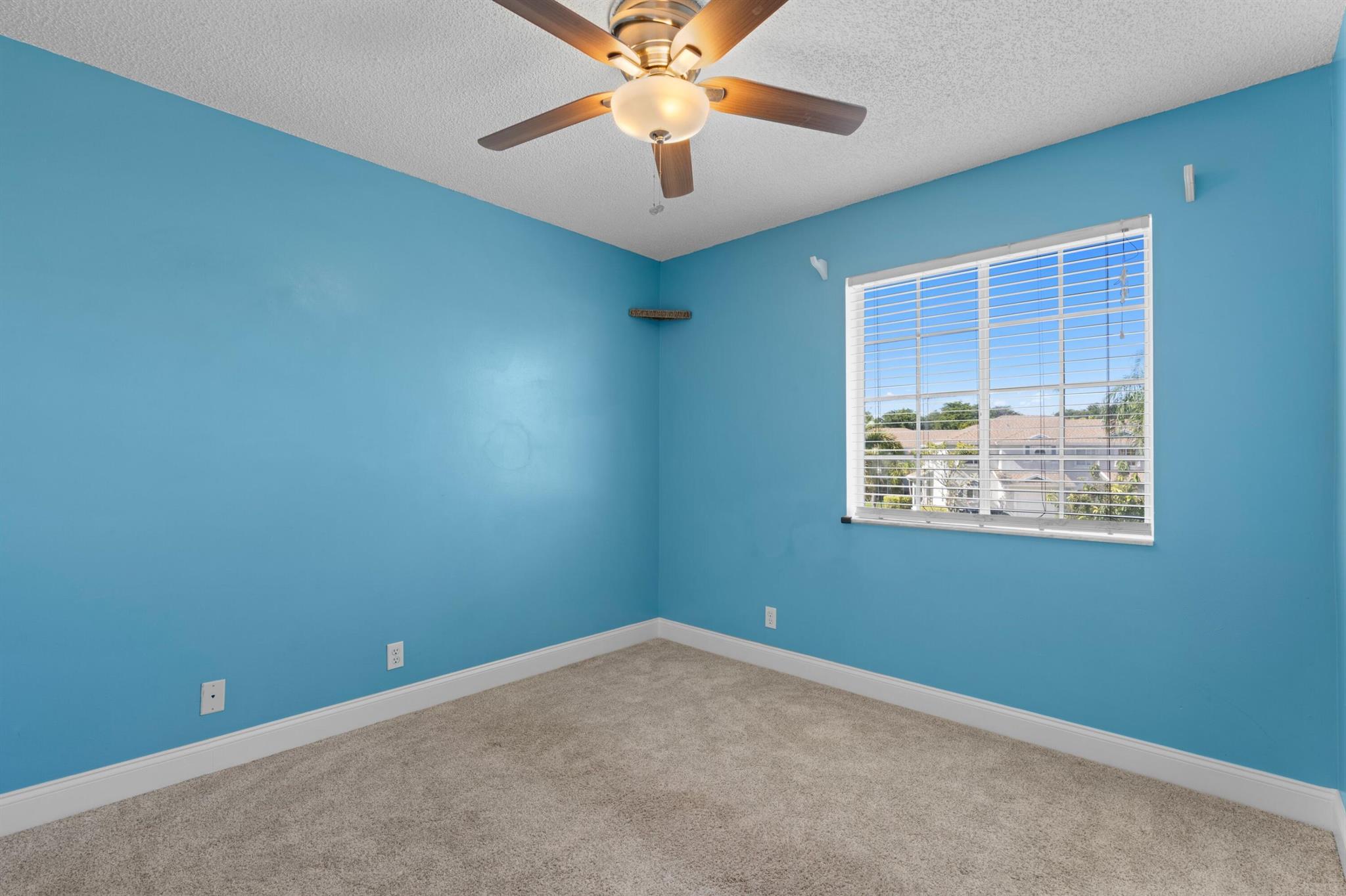 OLYMPIA & YORK RESIDENTIA - Residential Lease