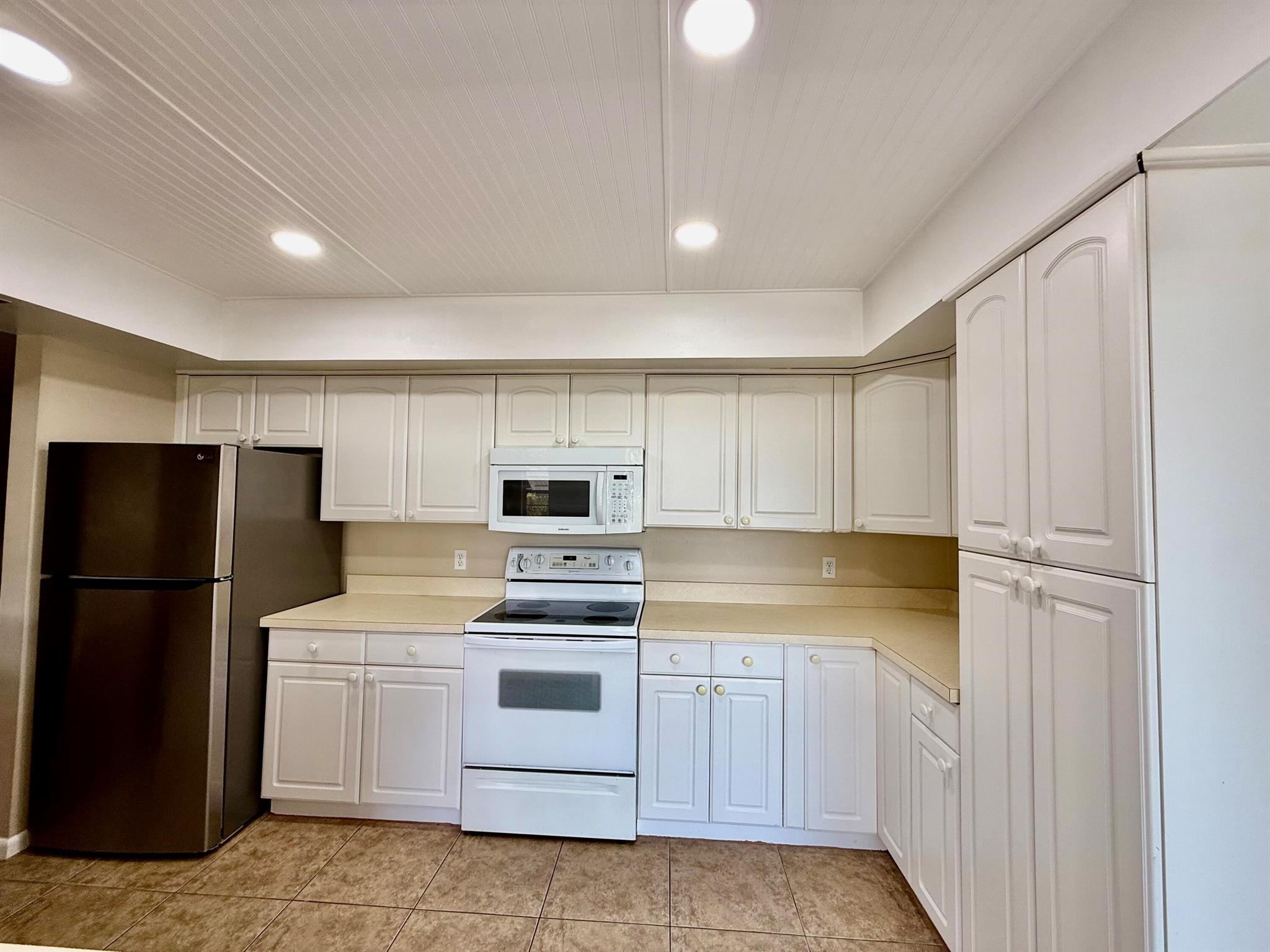 RIVER PARK UNIT 2 - Residential