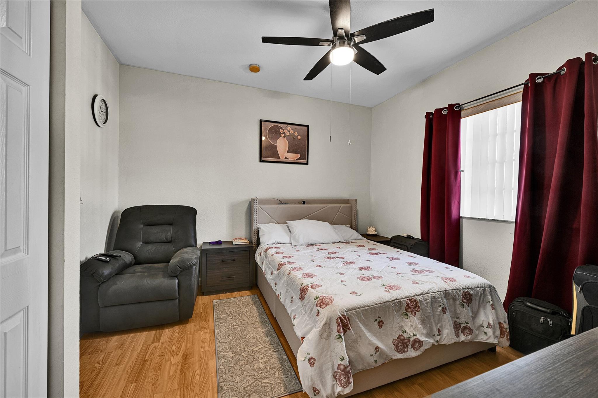 Aztec - Residential Lease