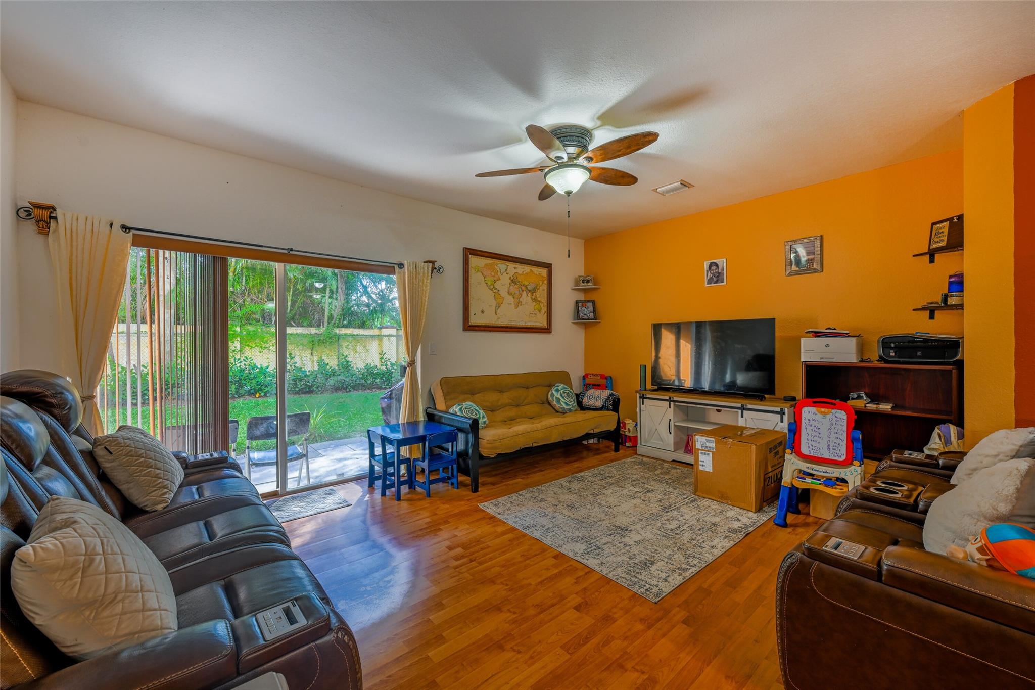 Aztec - Residential Lease