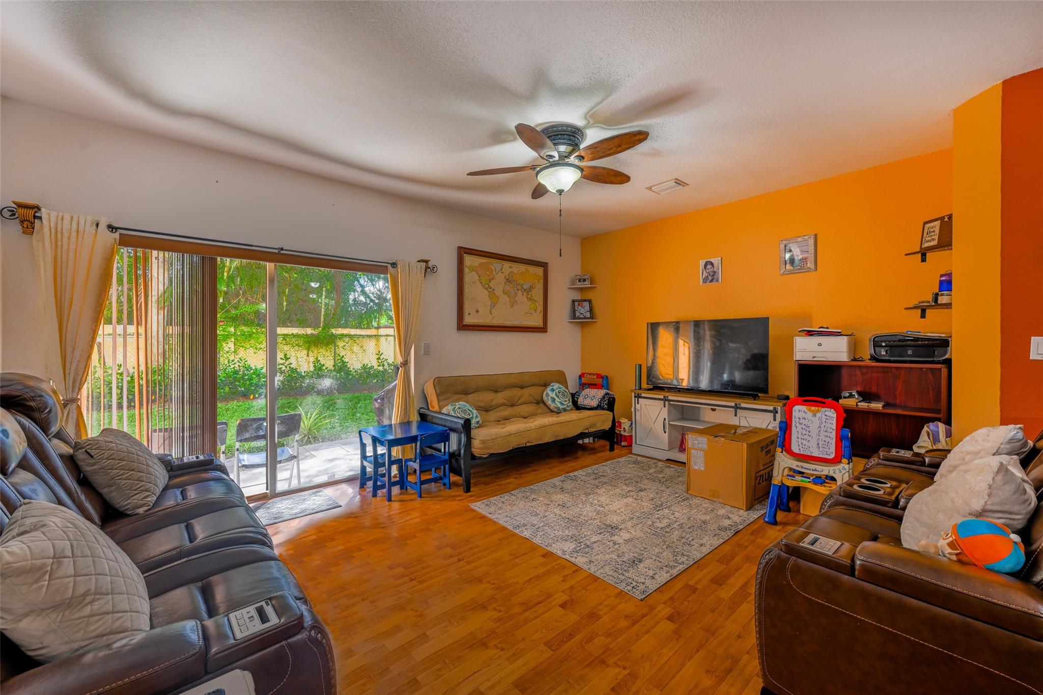 Aztec - Residential Lease