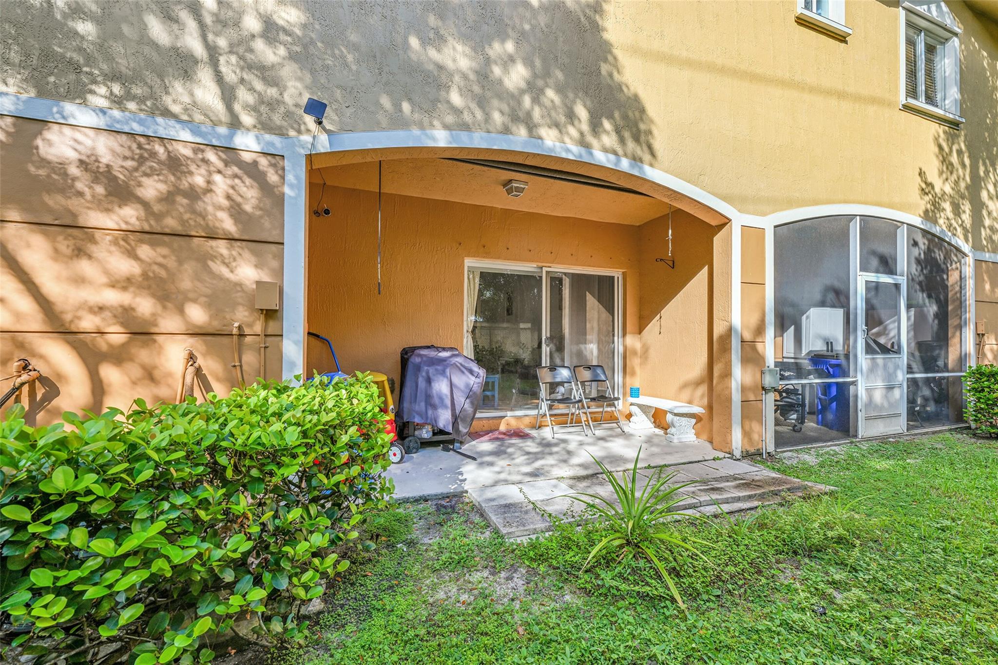 Aztec - Residential Lease