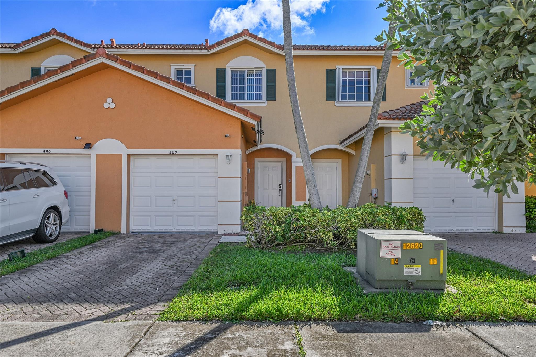 Aztec - Residential Lease