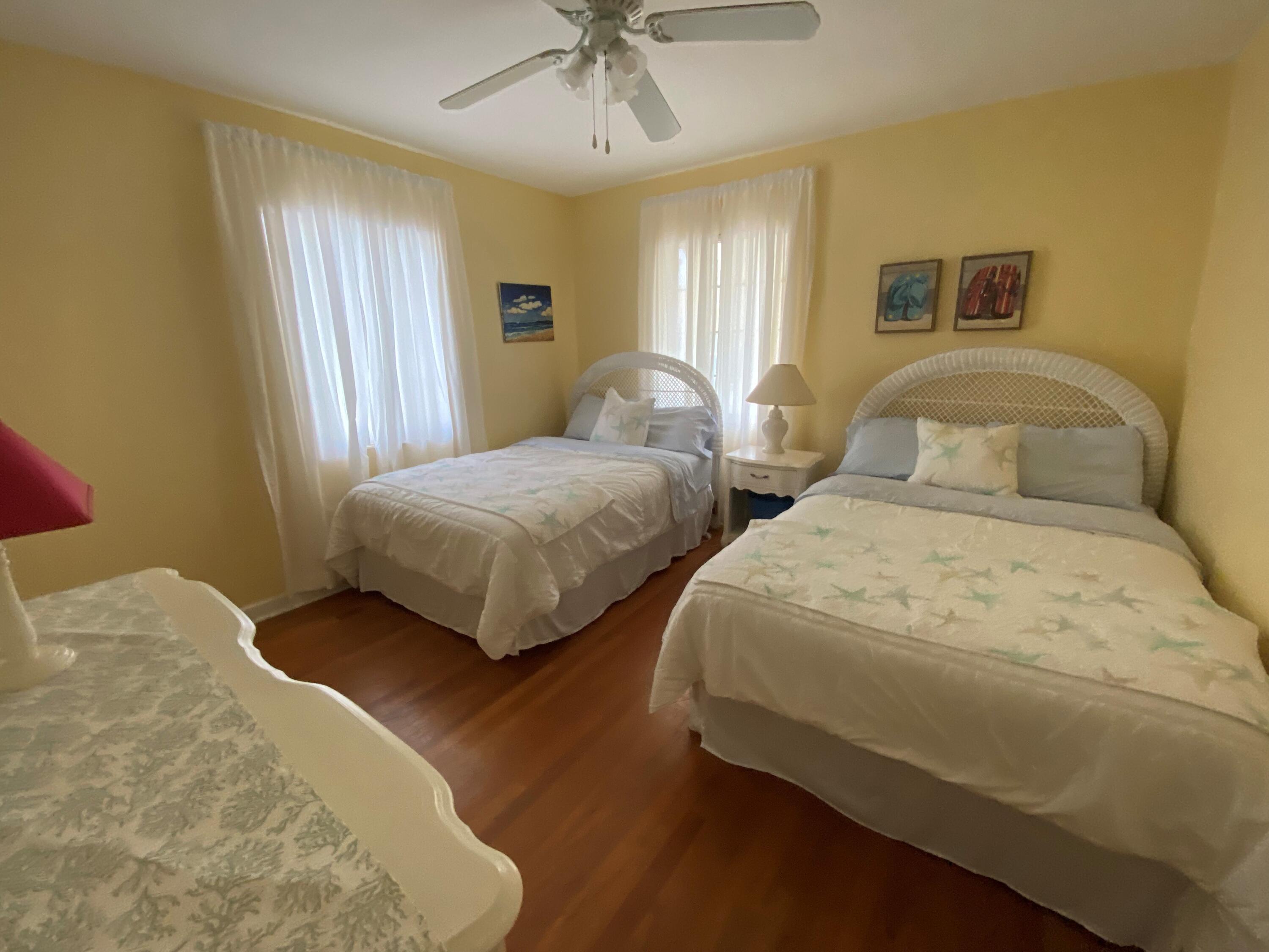 LAKE WORTH TOWN OF - Residential