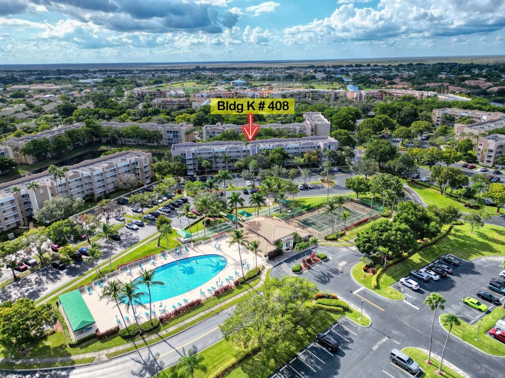 Kings Point Weldon Condo - Residential