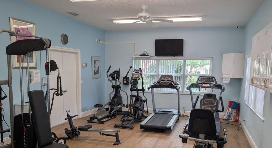 HIGH POINT OF DELRAY WEST CONDO SEC 1&2 - Residential