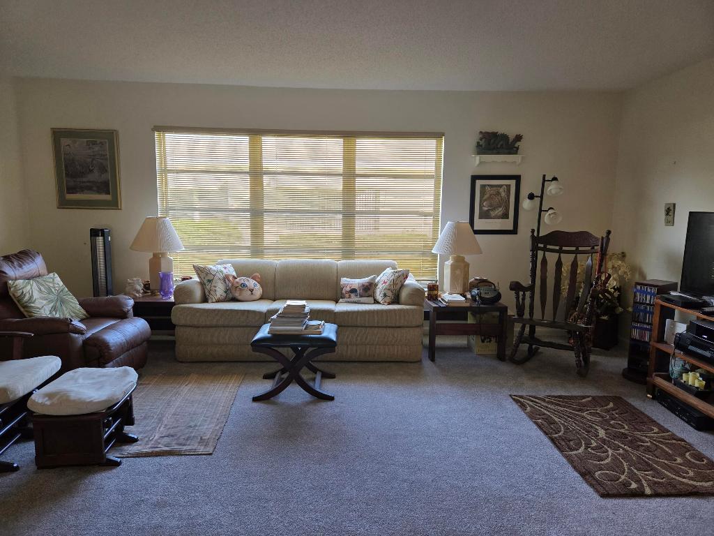 HIGH POINT OF DELRAY WEST CONDO SEC 1&2 - Residential