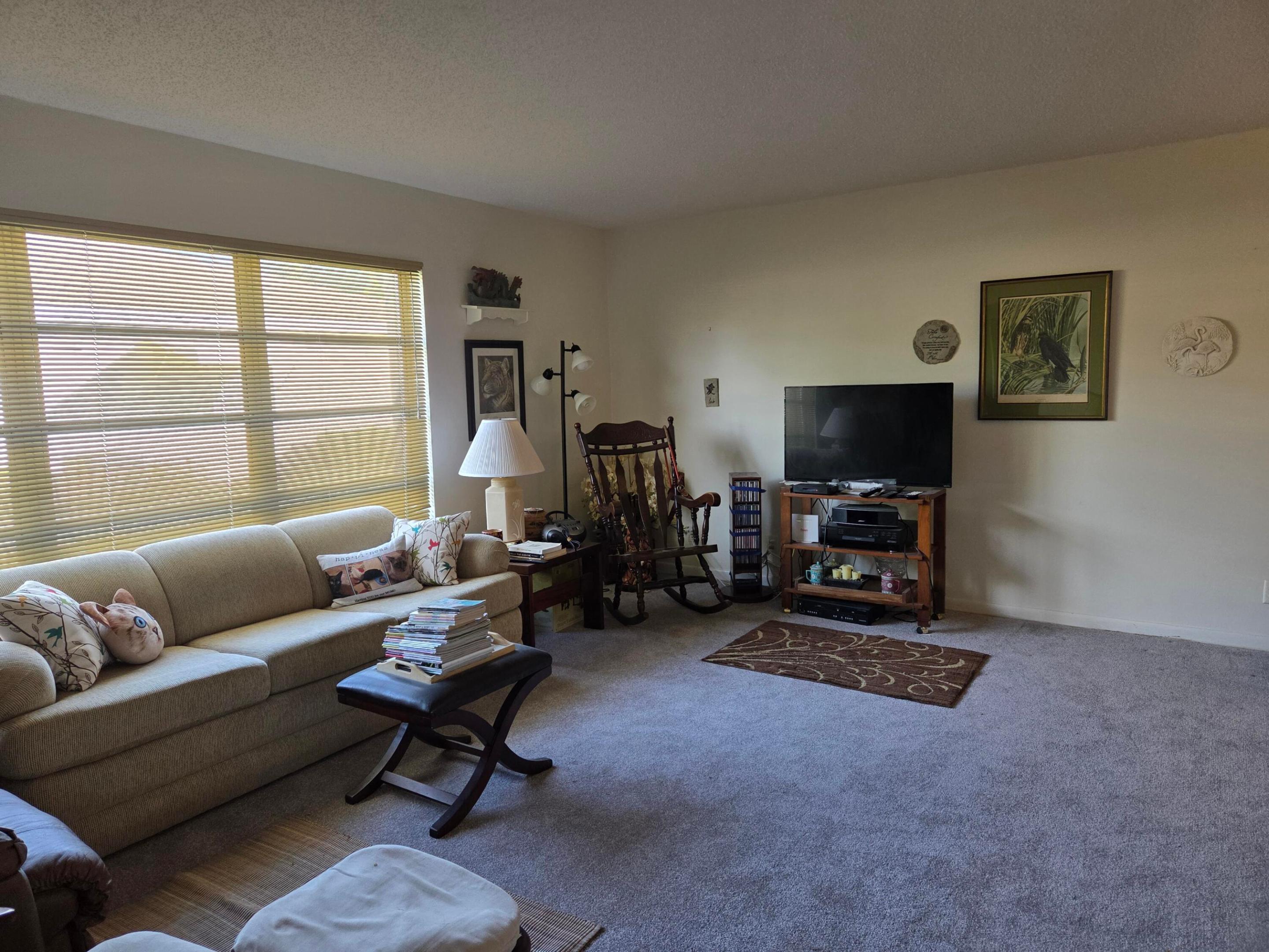 HIGH POINT OF DELRAY WEST CONDO SEC 1&2 - Residential