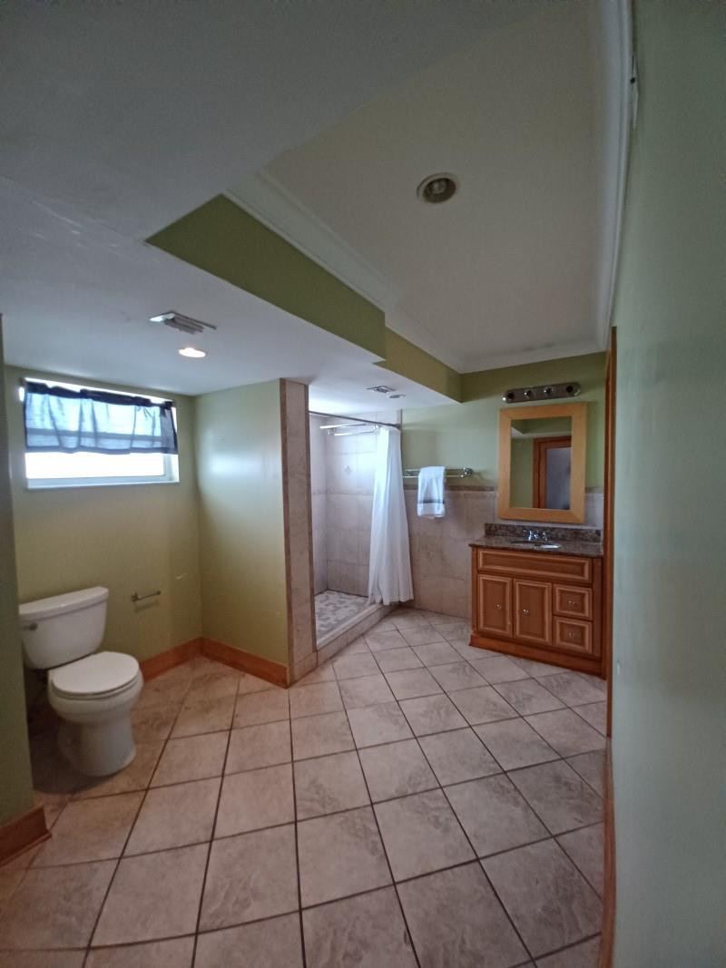 BAYVIEW POINT SOUTH CONDO - Residential Lease