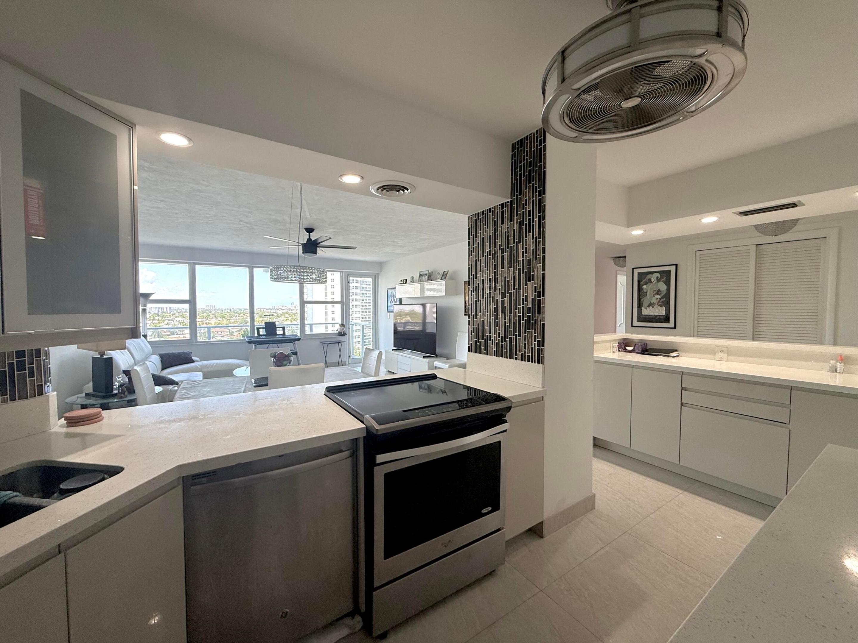 CORAL RIDGE TOWERS SOUTH CO-OP - Residential