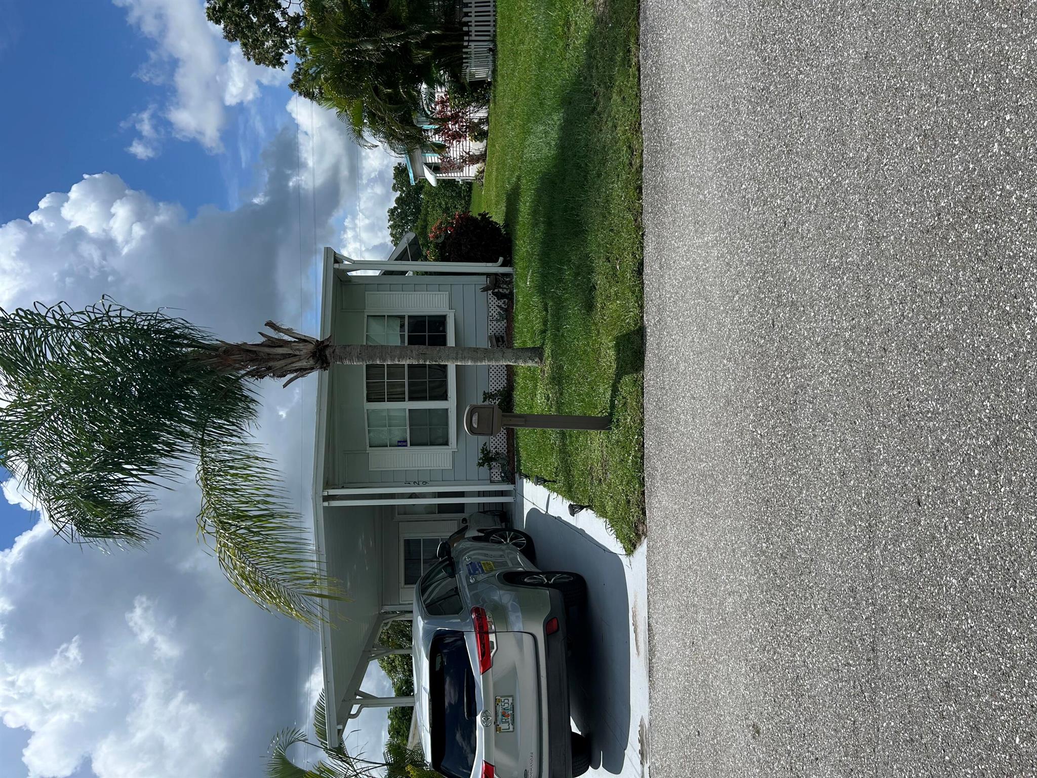 THIS MANUFACRURED HOME IS IN A 55+ COMMUNITY