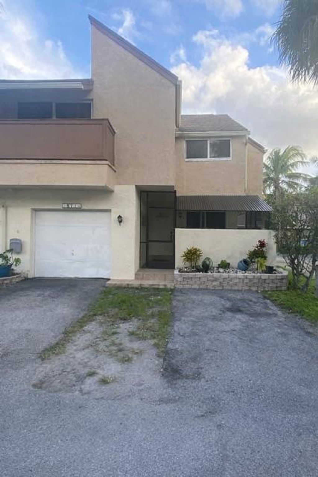 Photo of 871 NW 81st Terrace #1, Fort Lauderdale, FL 33324 (MLS # F10545444)