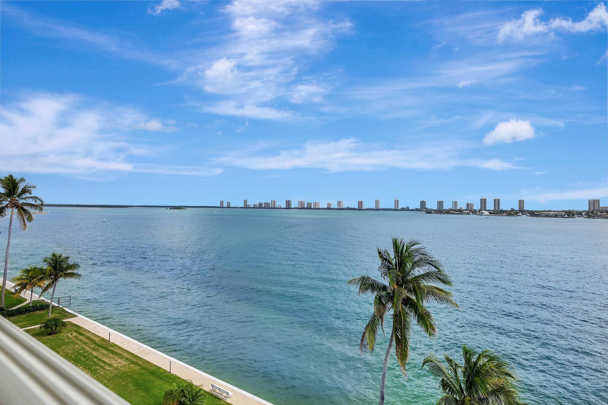 301 Lake Shore Drive 706